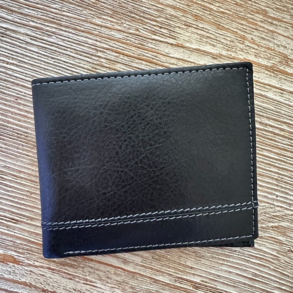 Men’s Genuine Leather Wallet – Black